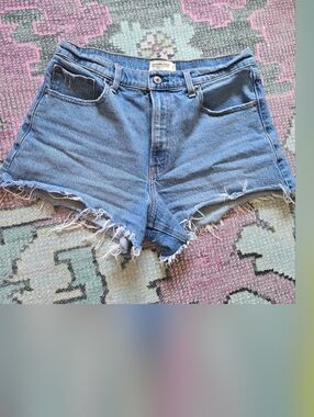 Abercrombie High Rise 90s Cut Off Sz 30